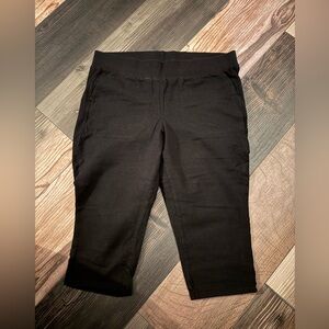 Torrid Black Capris